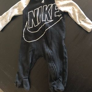 Infant Nike PJs: 3 Months